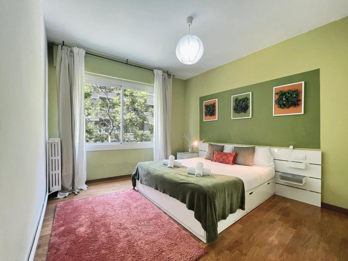 Stay U-Nique Apartments Aribau II Барселона Екстериор снимка